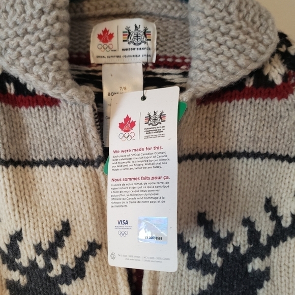 Hudson's Bay Olympics Lambwool Sweater - Picture 6 of 8